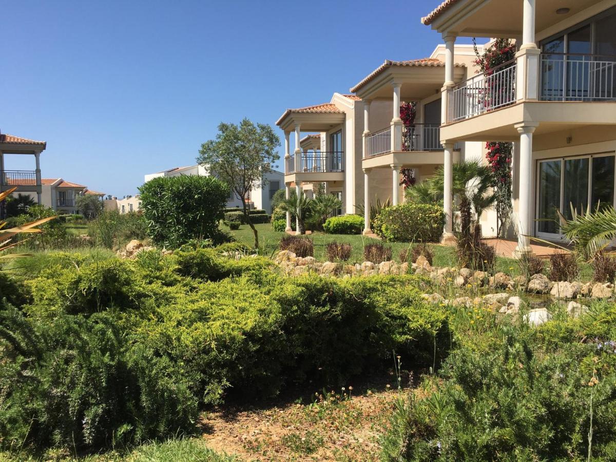 Vale Da Lapa Village Resort Carvoeiro  Exterior photo Residential area in Agia Napa